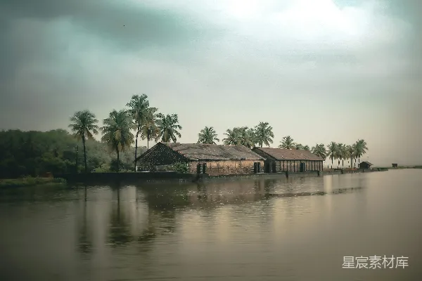 高清摄影 湖边的一组建筑