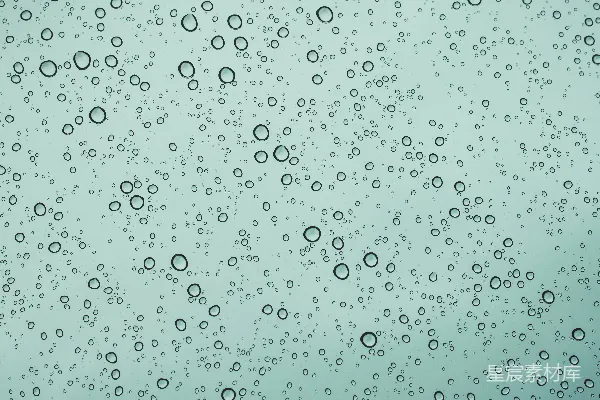 高清摄影 背景是蓝天的窗户上滴落着雨drops