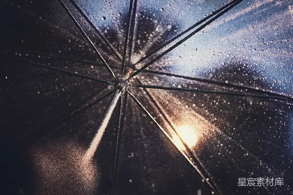高清摄影 黑暗中的阳光