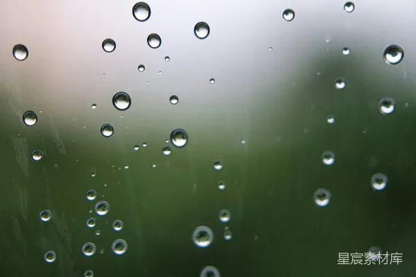 高清摄影 玻璃上的水珠