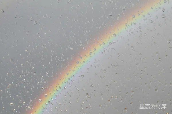 高清摄影 透过雨窗可以看到彩虹。