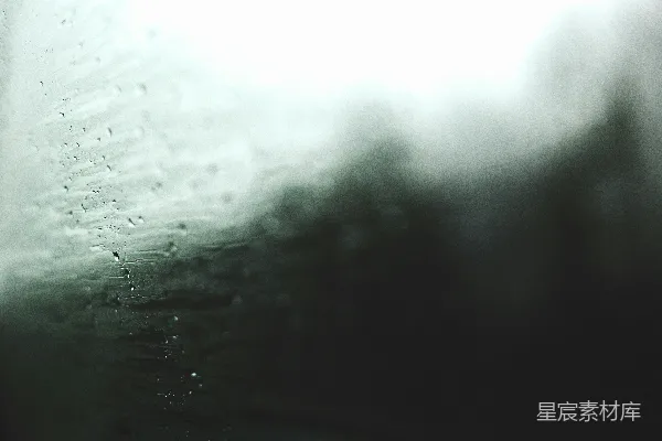 高清摄影 窗户上挂着雨滴