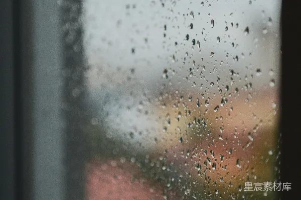 高清摄影 玻璃窗户上的水滴
