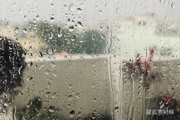 高清摄影 窗玻璃上的雨滴
