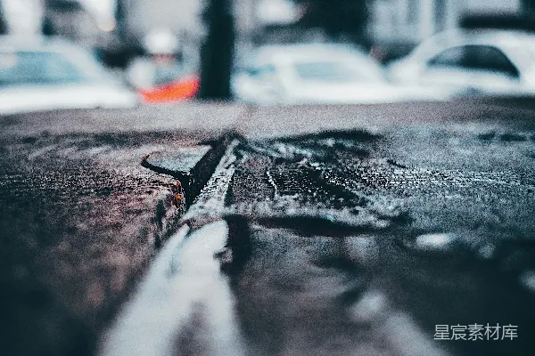 高清摄影 路面上的水流