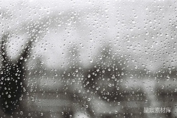 高清摄影 窗户上的雨滴