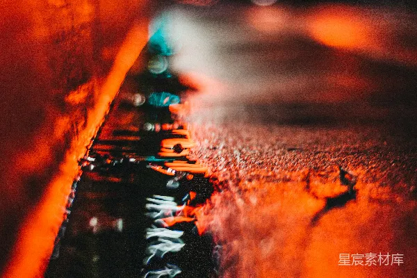 高清摄影 路旁水边的聚焦摄影
