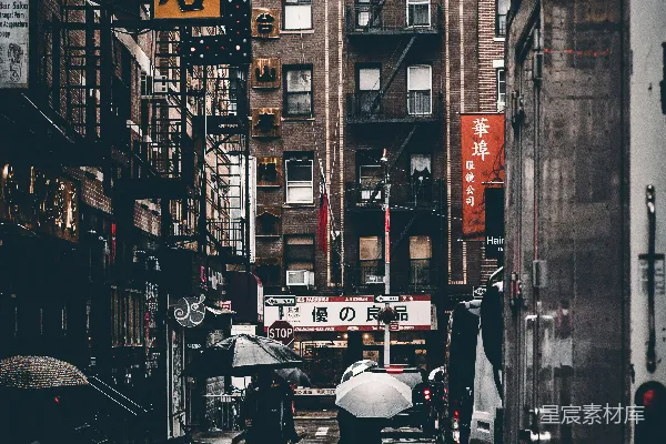 高清摄影 白天行人走在街道上