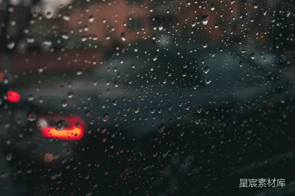 高清摄影 玻璃窗户上的水滴