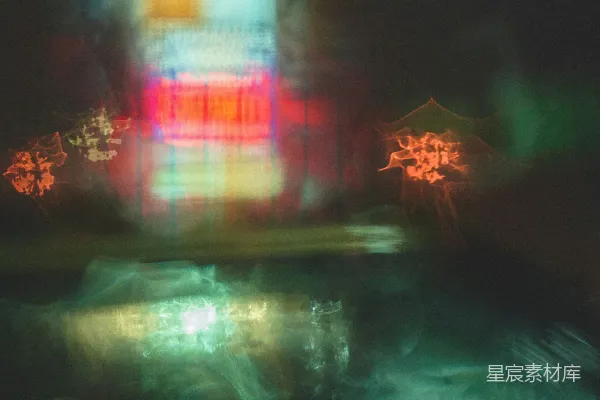 高清摄影 夜间红黄相间的焰火