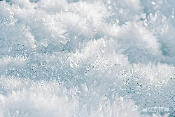 高清摄影 蓝色背景上的白雪
