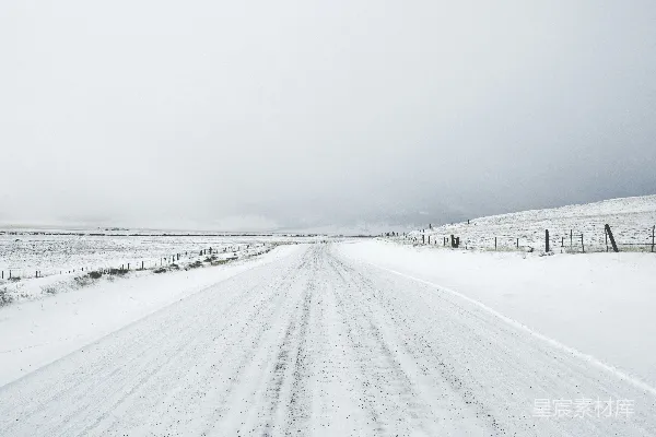 高清摄影 覆盖着白雪的土地