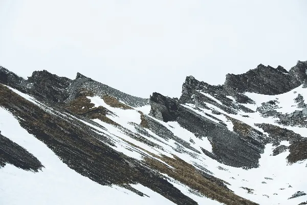 高清摄影 覆盖着白雪的山脉