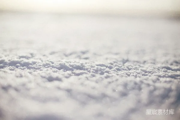 高清摄影 白雪覆盖着黄土