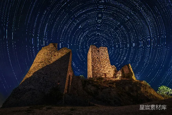 高清摄影 天空中的金字塔与星星
