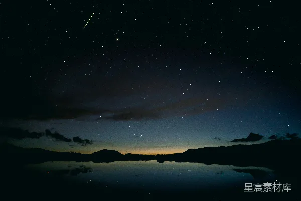 高清摄影 星夜下的河流