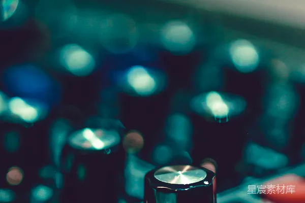 高清摄影 黑色和灰色调音台混音器特写照片