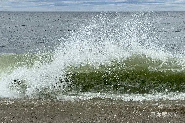 高清摄影 海滩上 waves拍打着海岸