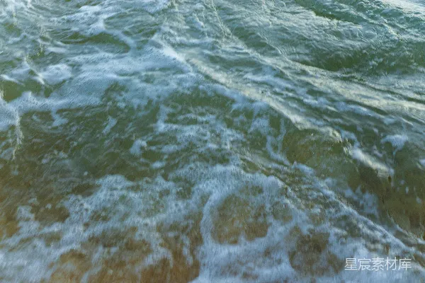 高清摄影 海浪拍打着沙滩 shorescape