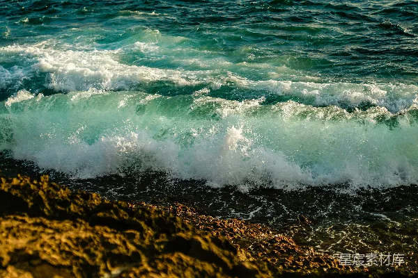 高清摄影 白天的海浪