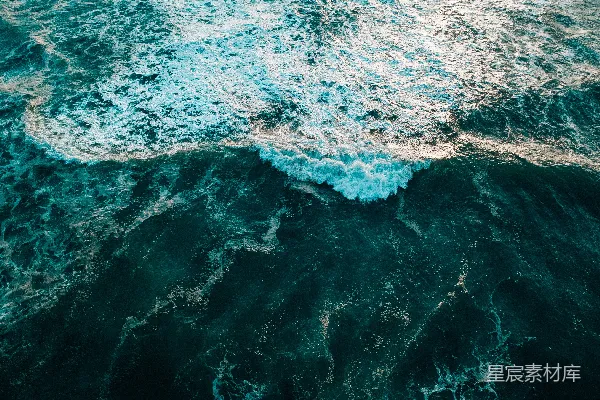 高清摄影 海底暗流中波涛汹涌的 aerial 视角