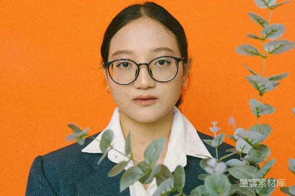 高清摄影 戴眼镜的人