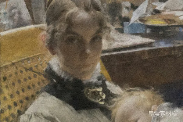 高清摄影 一位妇女抱婴儿的画