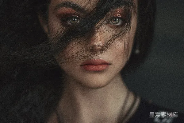 高清摄影 黑色女巫连帽衫