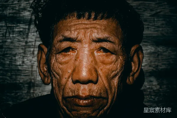 高清摄影 满脸皱纹的老人