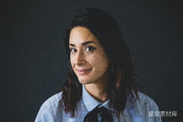 高清摄影 白蓝格子连衣裙穿着的女子