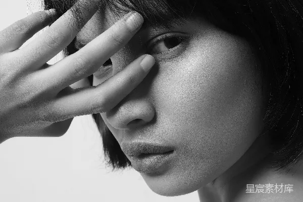 高清摄影 女士的脸部灰度照片