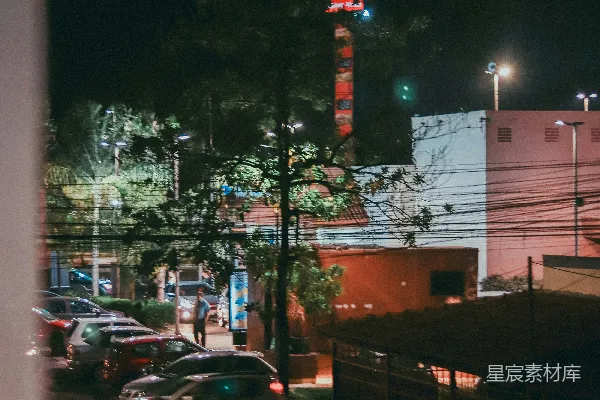 高清摄影 夜晚麦当劳餐厅的景象