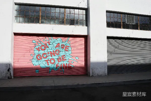 高清摄影 粉红和灰色的roller shutters