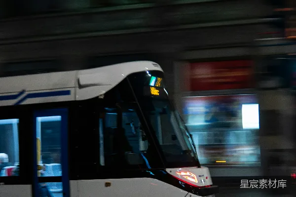 高清摄影 轨道上的火车