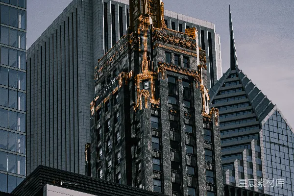 高清摄影 一座带有塔楼的高大建筑物