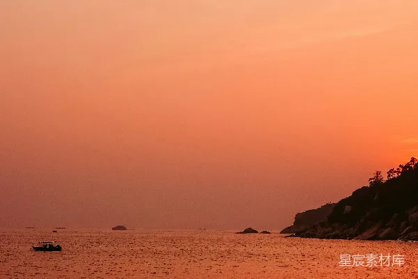 高清摄影 夕阳下女性瑜伽的轮廓照