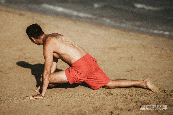 高清摄影 海边的男人