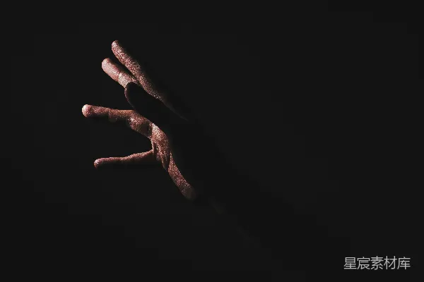 高清摄影 右手黑背景的人们