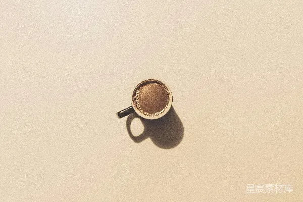 高清摄影 棕色陶瓷茶杯