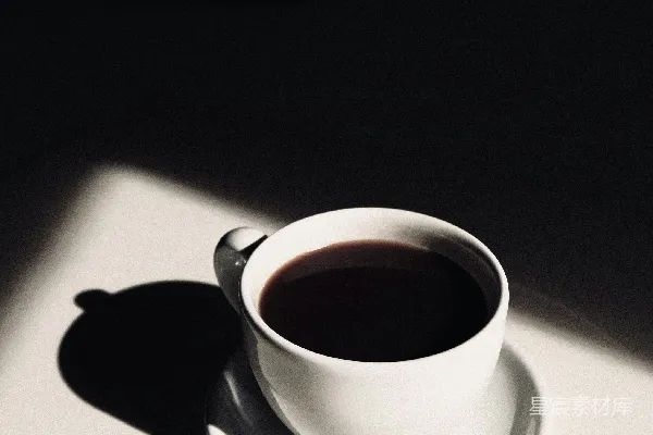 高清摄影 白瓷茶杯配托盘