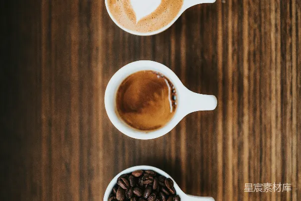 高清摄影 三个白色的陶瓷茶杯