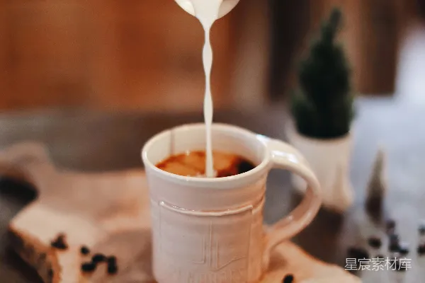 高清摄影 白色陶瓷咖啡杯