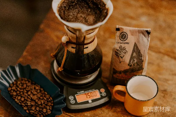 高清摄影 带咖啡杯的咖啡 maker