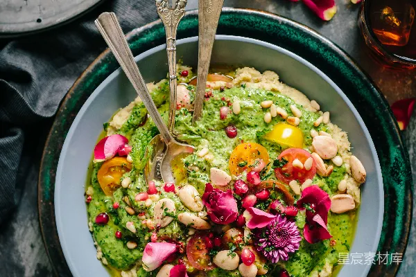 高清摄影 墨西哥辣椒沙拉配鳄梨酱