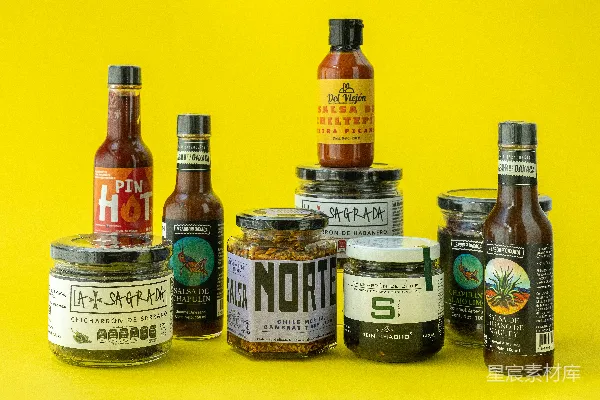 高清摄影 各种不同类型的酱料和调味品
