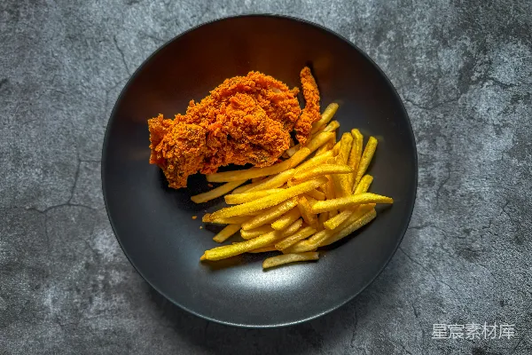 高清摄影 桌子上的一盘食物