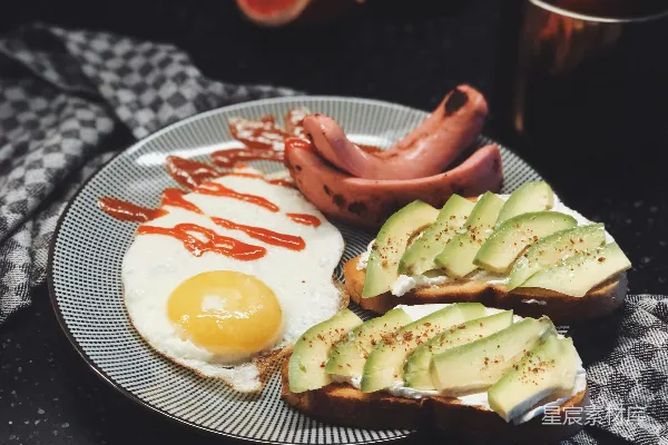 高清摄影 avocado吐司配煎蛋早餐