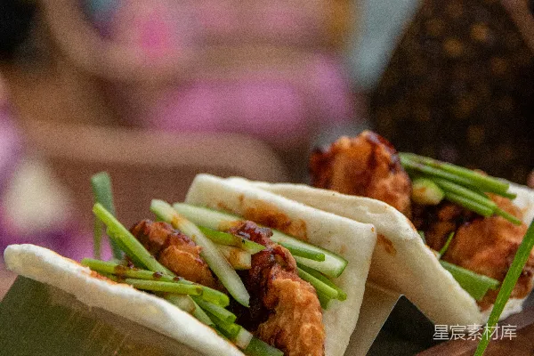 高清摄影 餐桌上一个盘子的特写