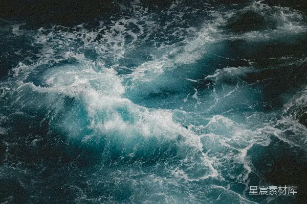 高清摄影 汹涌的水