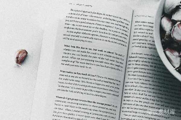 高清摄影 白色纺织品的书